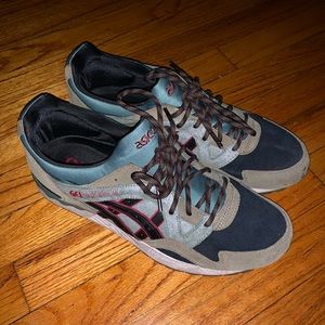ASICS Gel Camo Colors Size 10.5